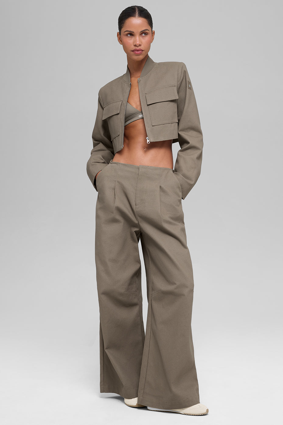 Alo Yoga Women'S Cropped Main Character Jacket