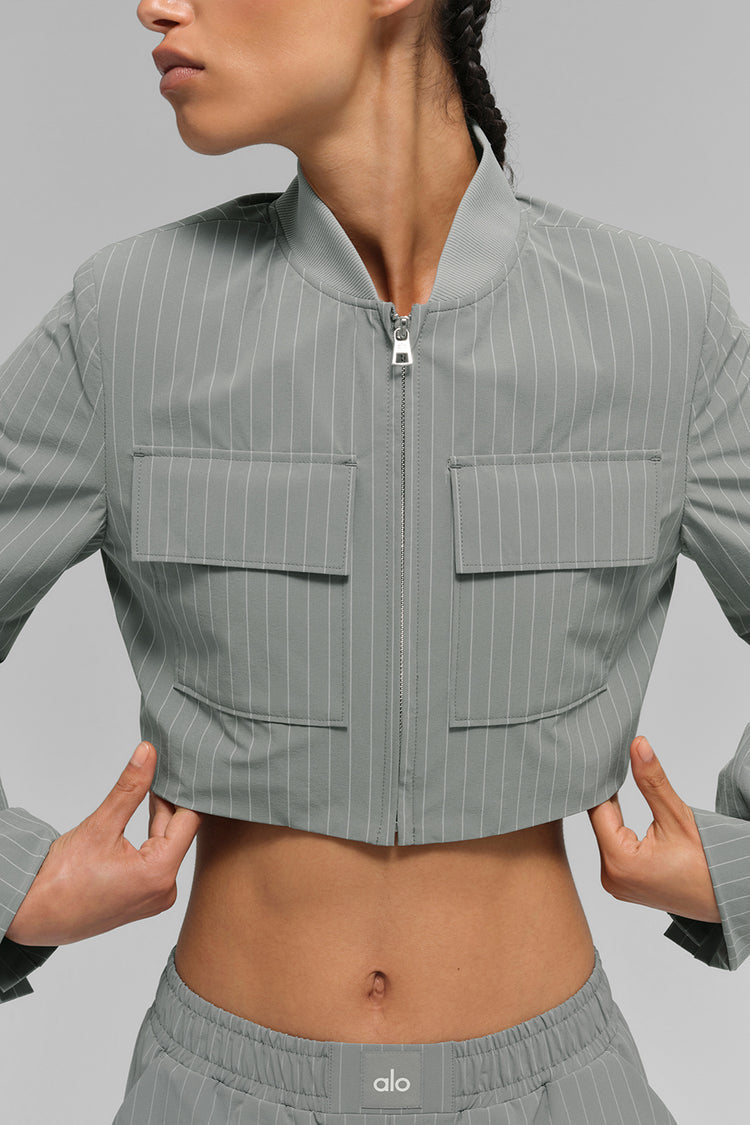 #color_lunar-grey/white