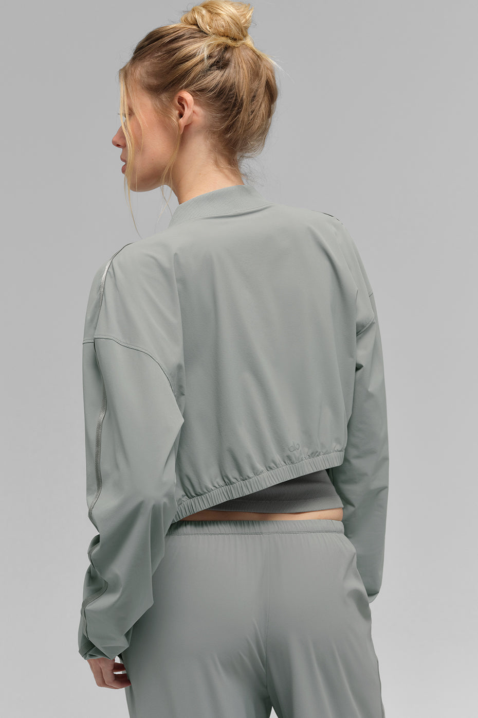 #color_lunar-grey