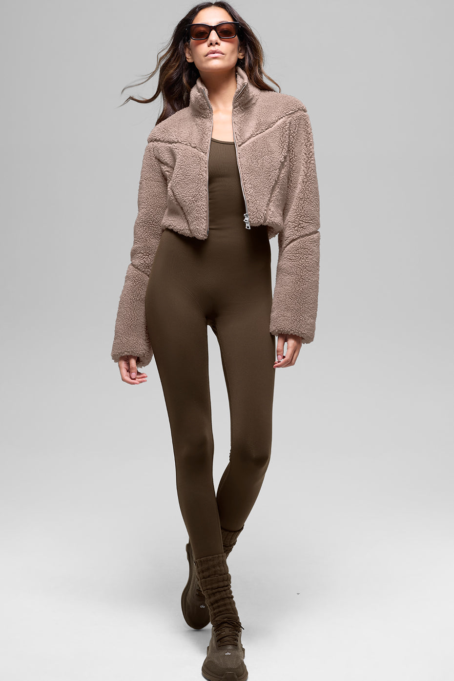 Alo Yoga Women'S Sherpa Cropped Slope Side Jacket