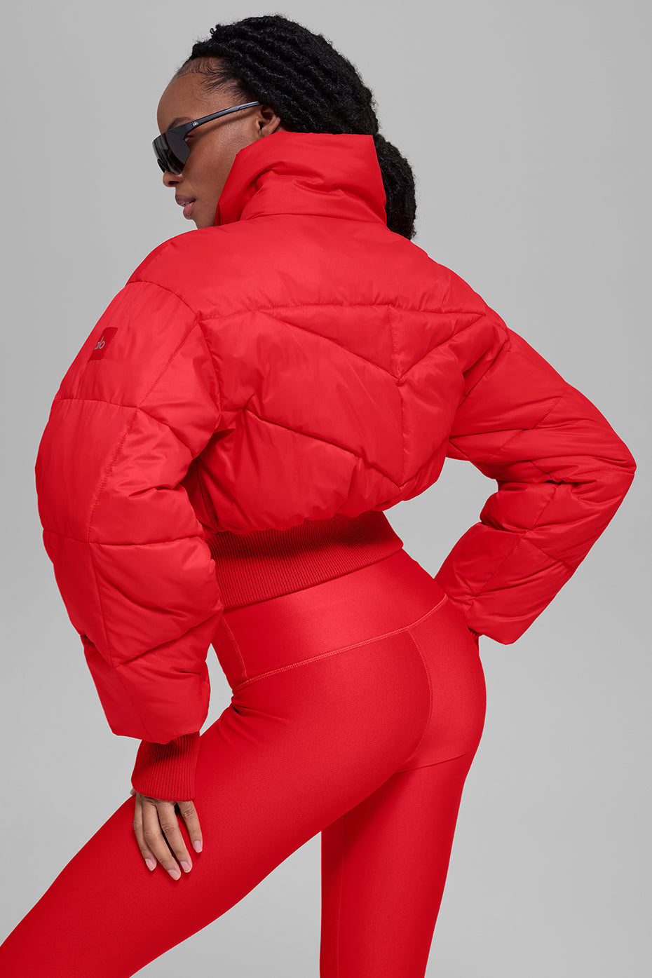 Alo Yoga Women'S Cropped Atmosphere Puffer