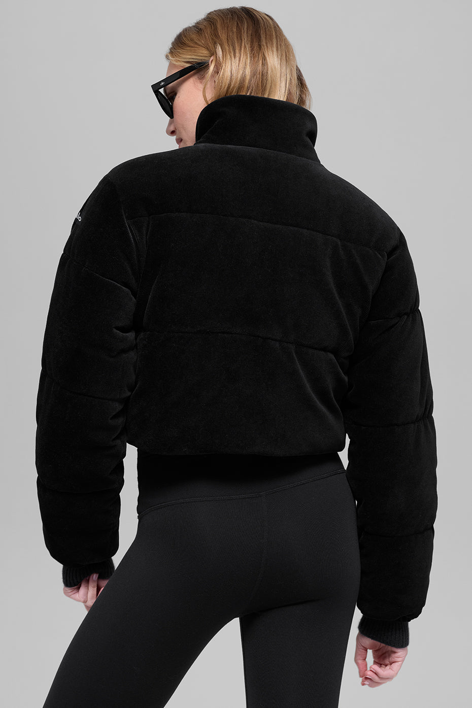 #color_black