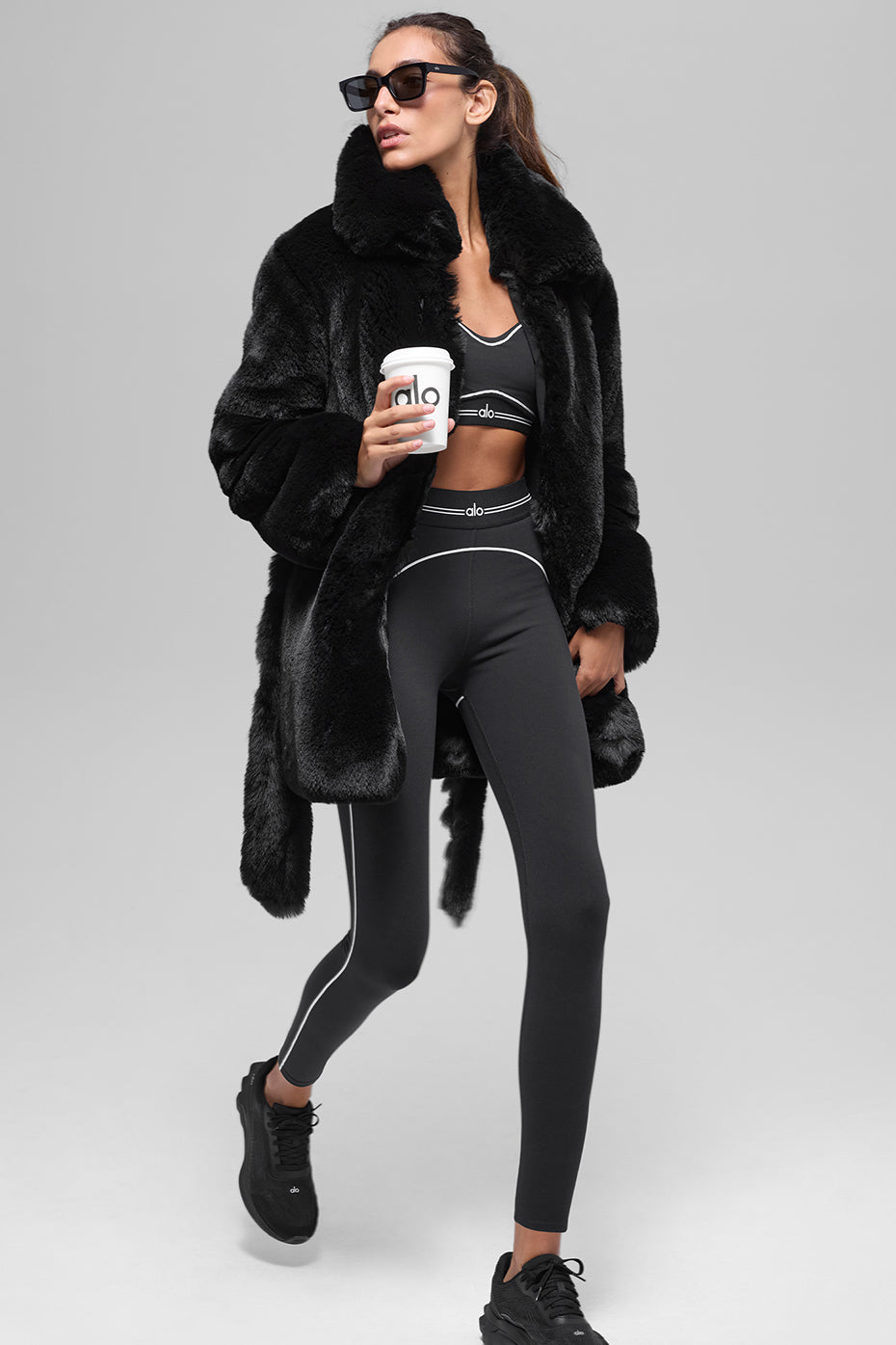 Alo Yoga Women'S Faux Fur Starstruck Coat