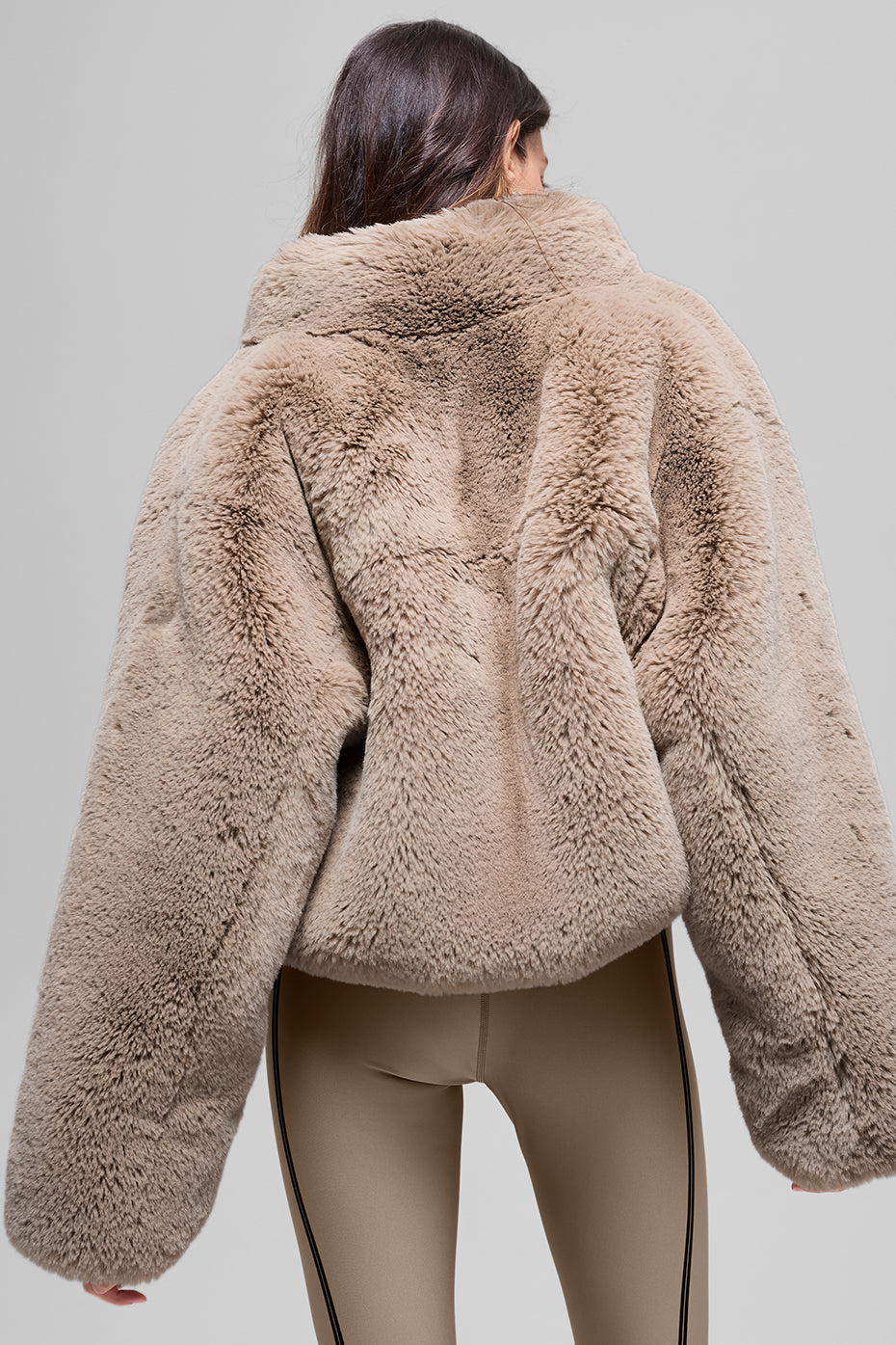 Alo Yoga Women'S Faux Fur Allure Jacket