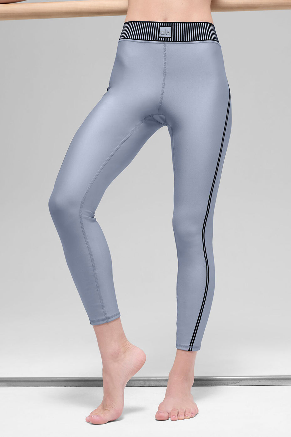 Alo Yoga Women'S Airlift High-Waist 7/8 Line Up Legging
