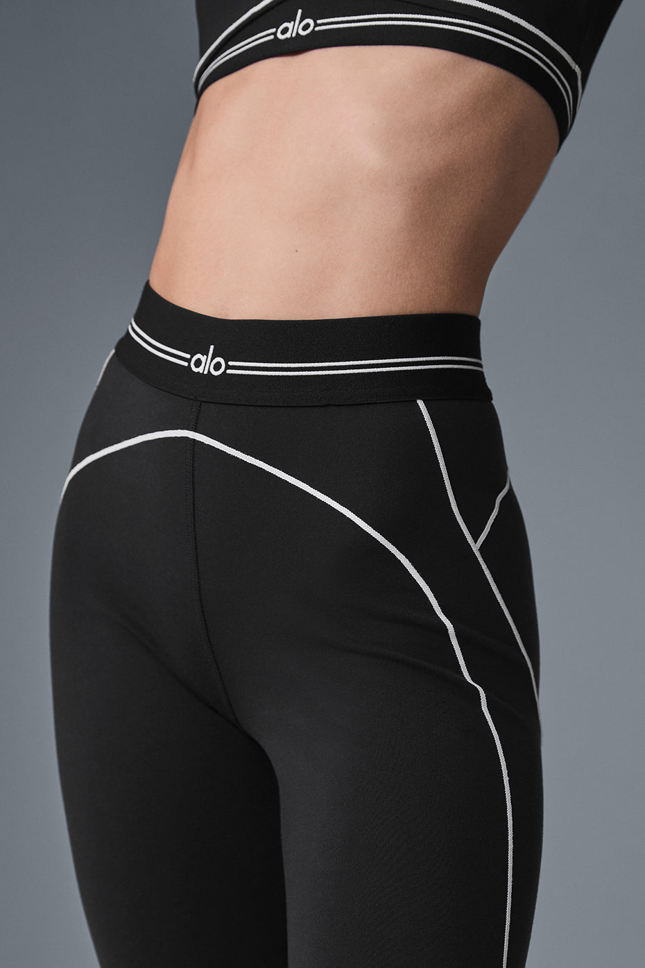 Alo Yoga Women'S Airbrush High-Waist Heart Throb Legging