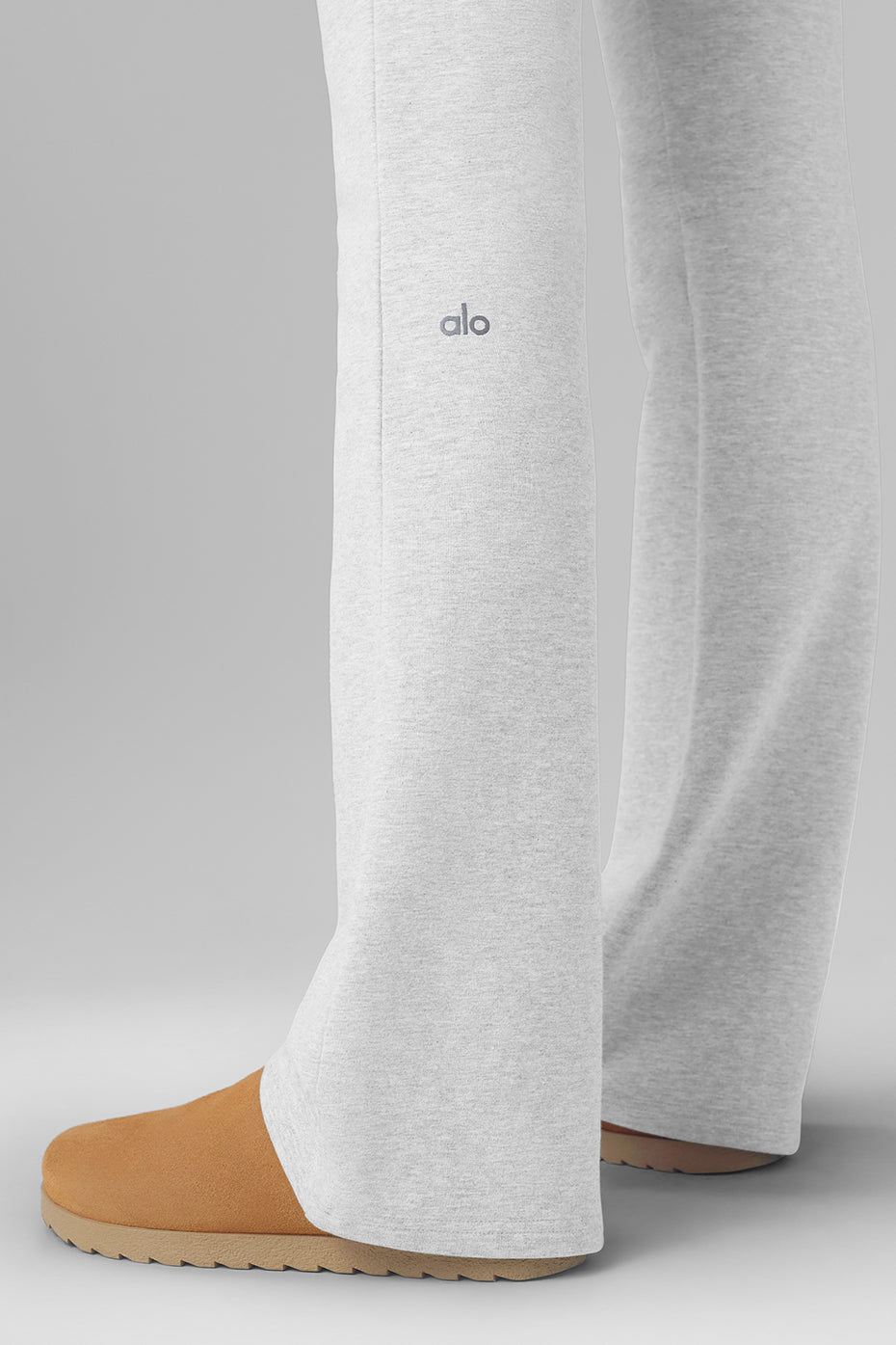 Alo Yoga Women'S Sway Bootcut Sweatpant