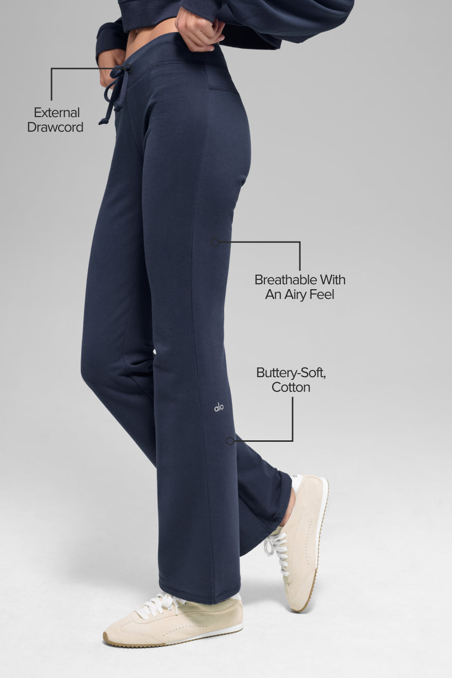 Alo Yoga Women'S Sway Bootcut Sweatpant