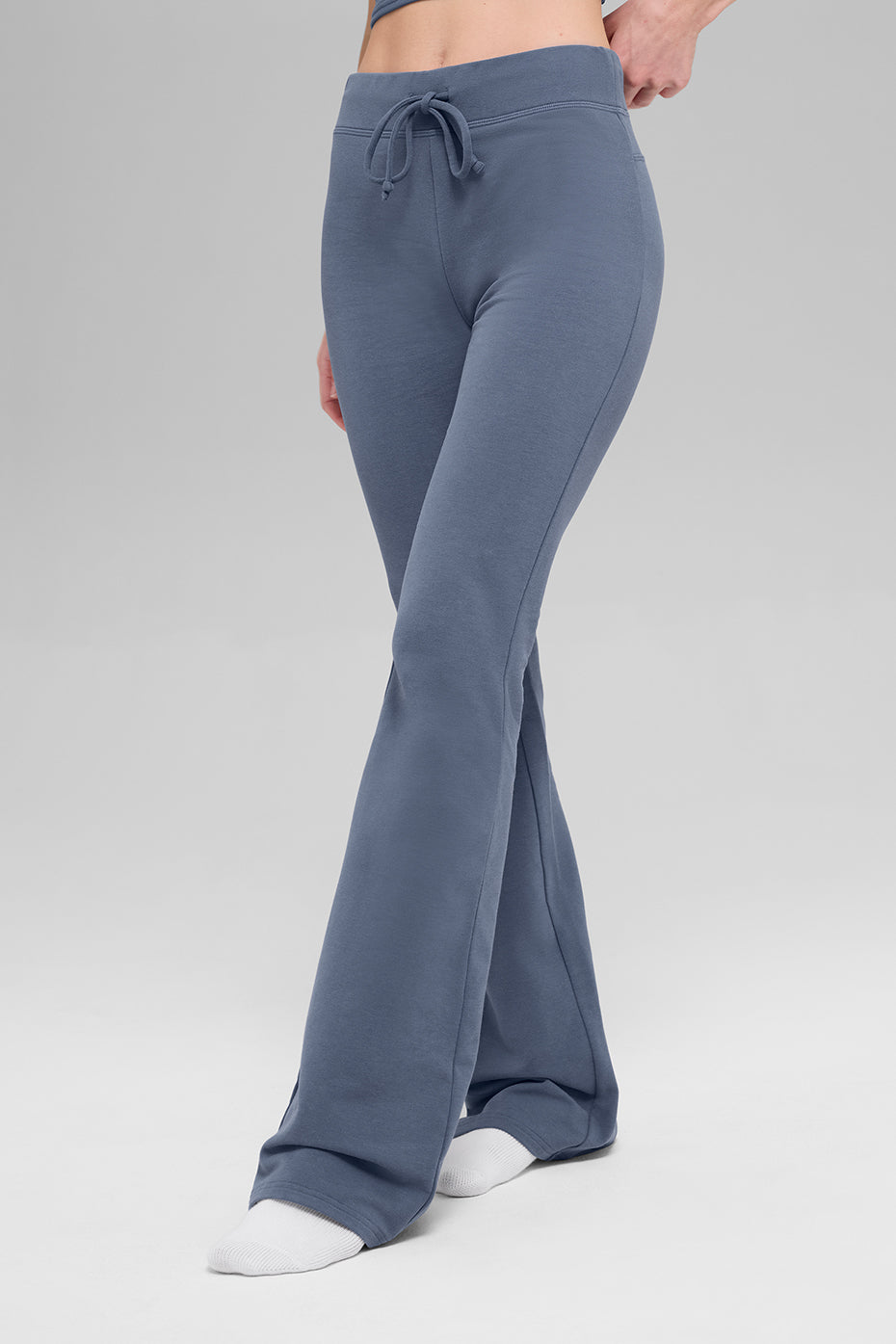 Alo Yoga Women'S Sway Bootcut Sweatpant