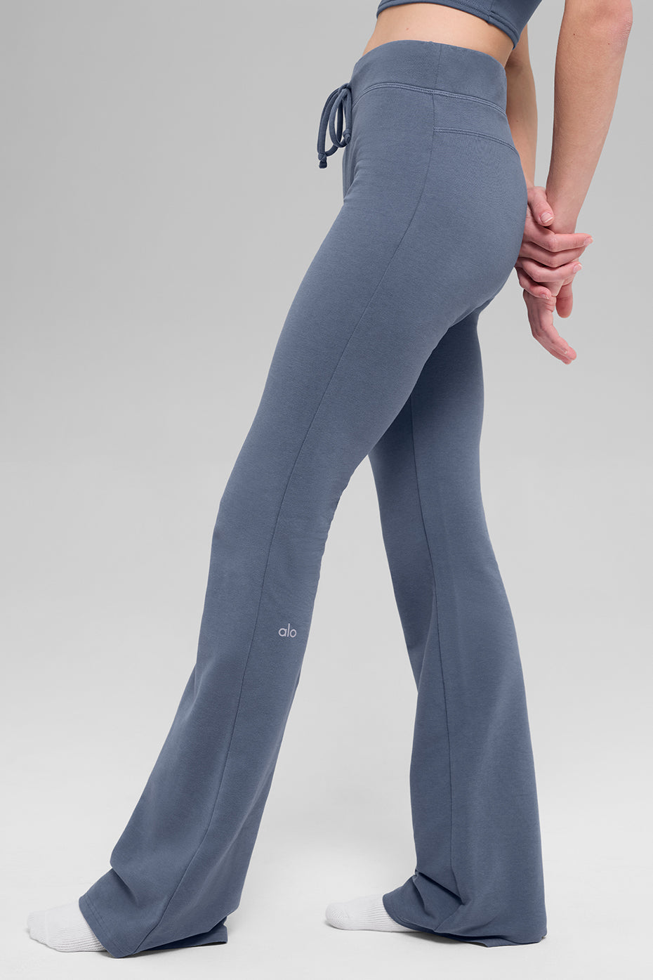 Alo Yoga Women'S Sway Bootcut Sweatpant