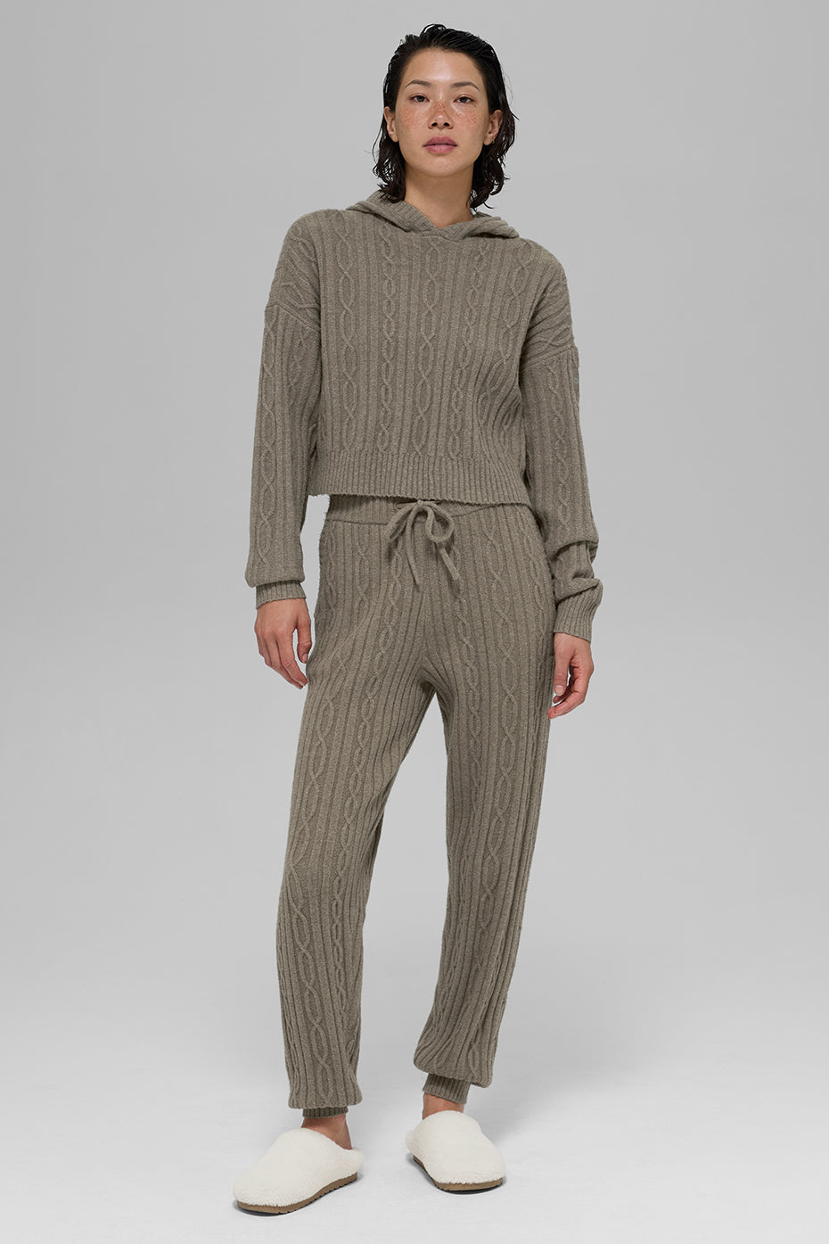 Alo Yoga Women'S Cable Knit Winter Bliss Pant