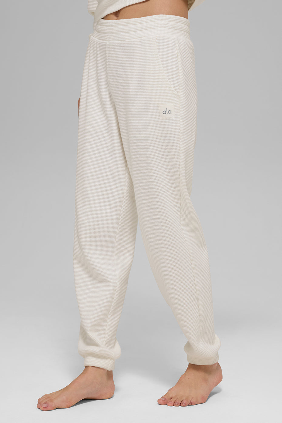 Alo Yoga Women'S Waffle Weekend Escape Jogger