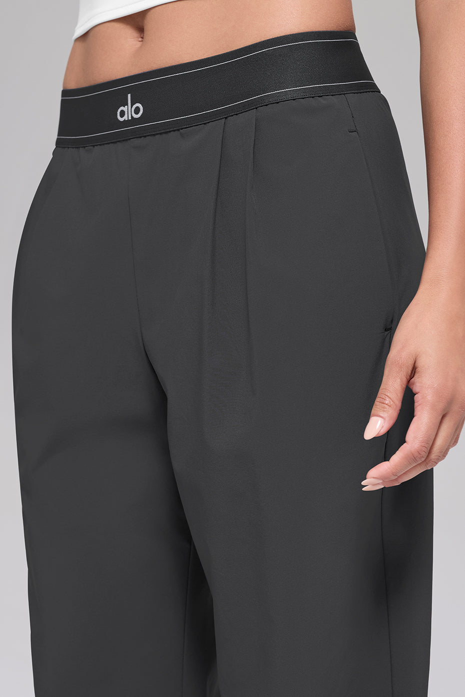 Alo Yoga Women'S Suit Up Trouser (Regular)