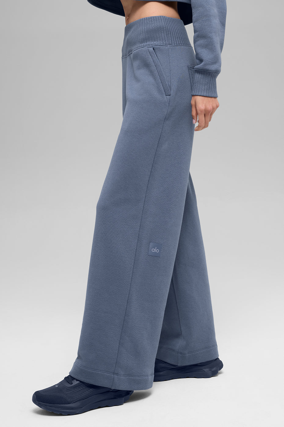 Alo Yoga Women'S Serenity Wide Leg Sweatpant