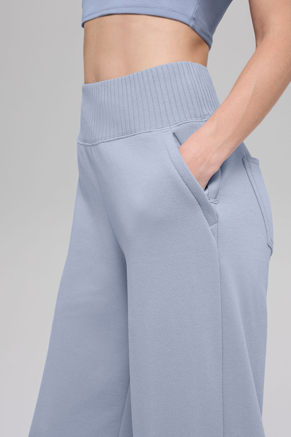 Alo Yoga Women'S Serenity Wide Leg Sweatpant