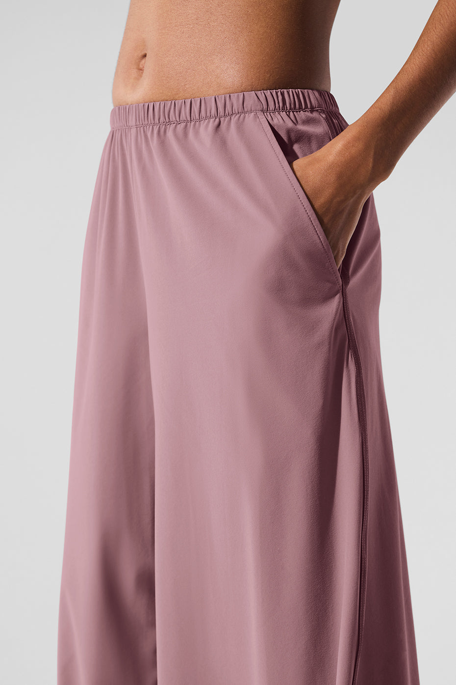 Alo Yoga Women'S Breezy Wide Leg Pant (Long)