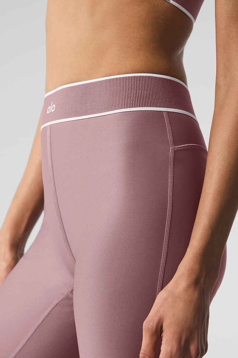 Alo Yoga Women'S Airlift High-Waist Alignment Legging
