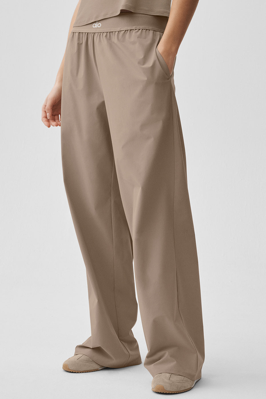 Alo Yoga Women'S Suit Up Trouser (Long)
