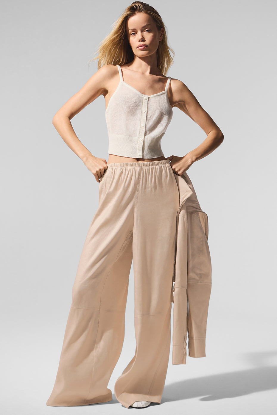 Alo Yoga Women'S Linen Getaway Cargo Wide Leg Pant