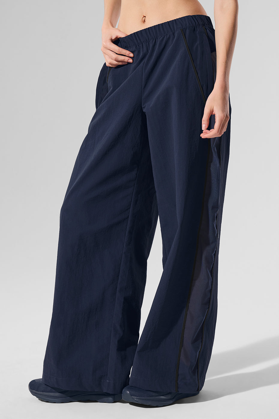 Alo Yoga Women'S High-Waist Origin Wide Leg Track Pant