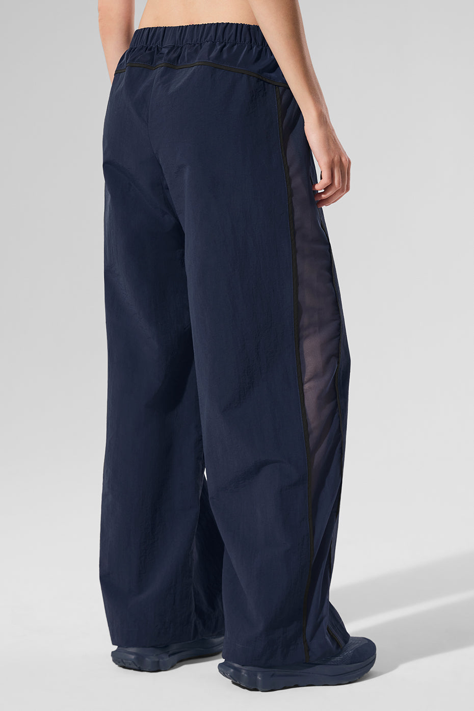 Alo Yoga Women'S High-Waist Origin Wide Leg Track Pant