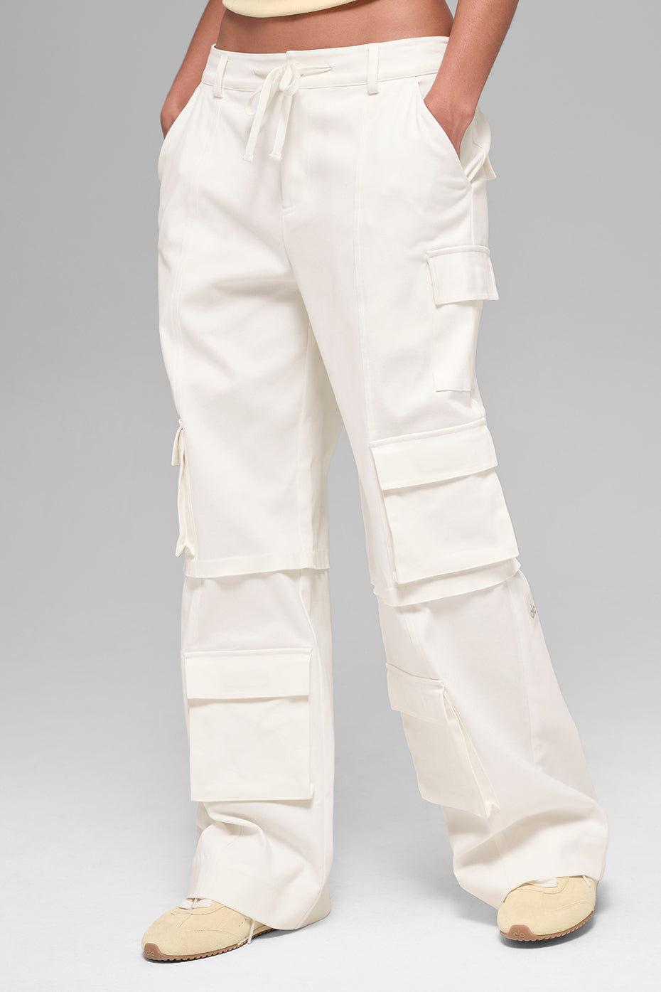 #color_ivory
