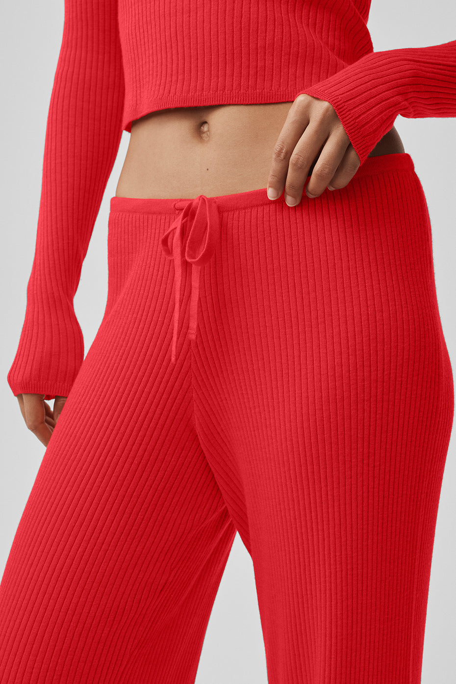 Alo Yoga Women'S Sweater Knit Mid-Rise Unwind Wide Leg Pant