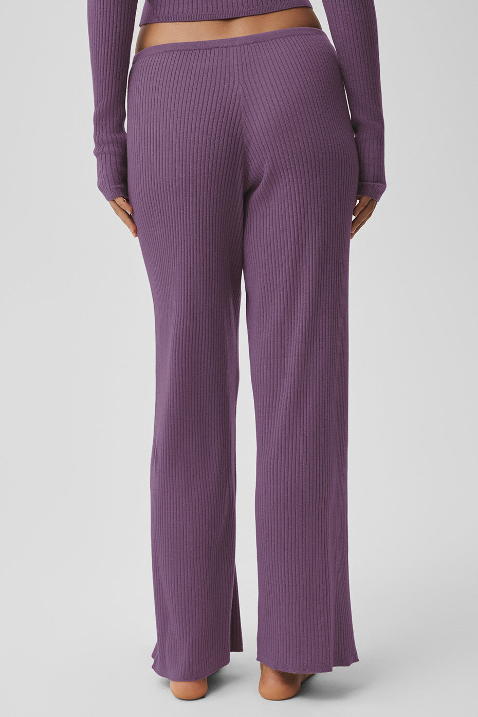 Alo Yoga Women'S Sweater Knit Mid-Rise Unwind Wide Leg Pant