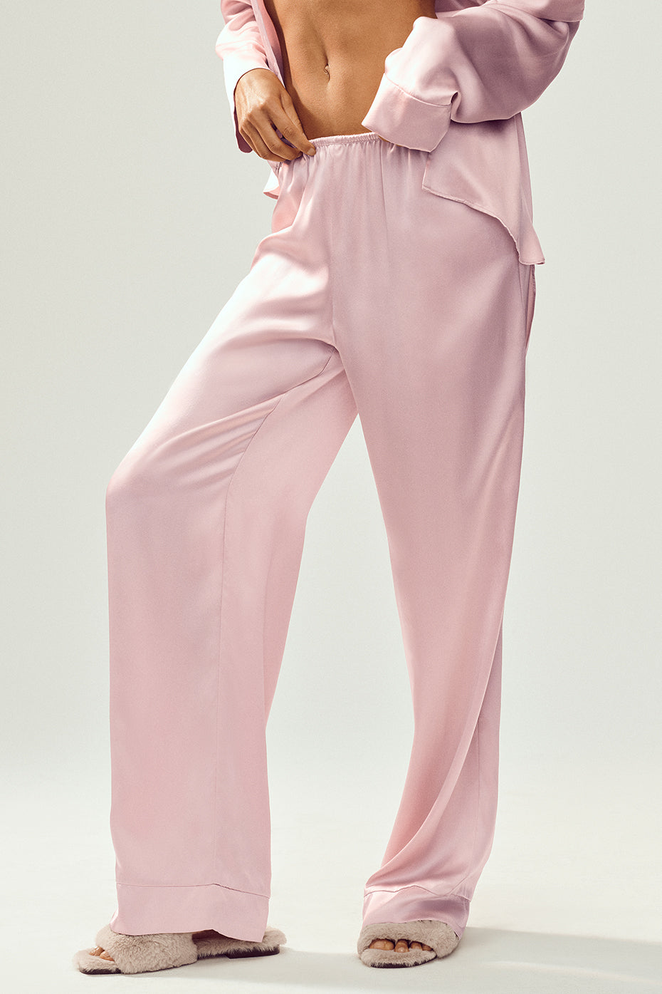 Alo Yoga Women'S Silk Luminous Pant (Long)