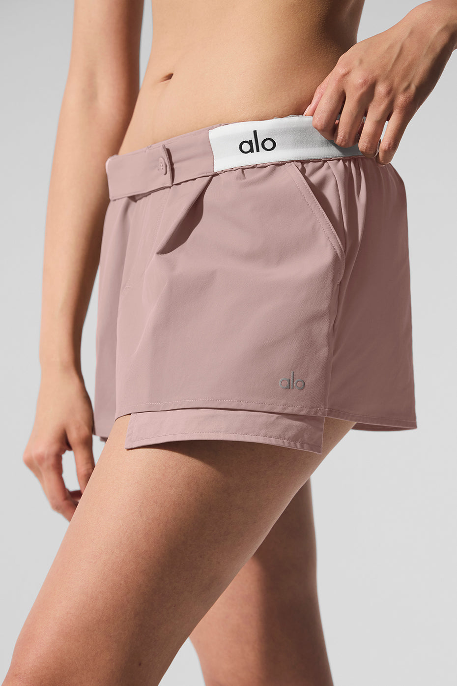 #color_taupe