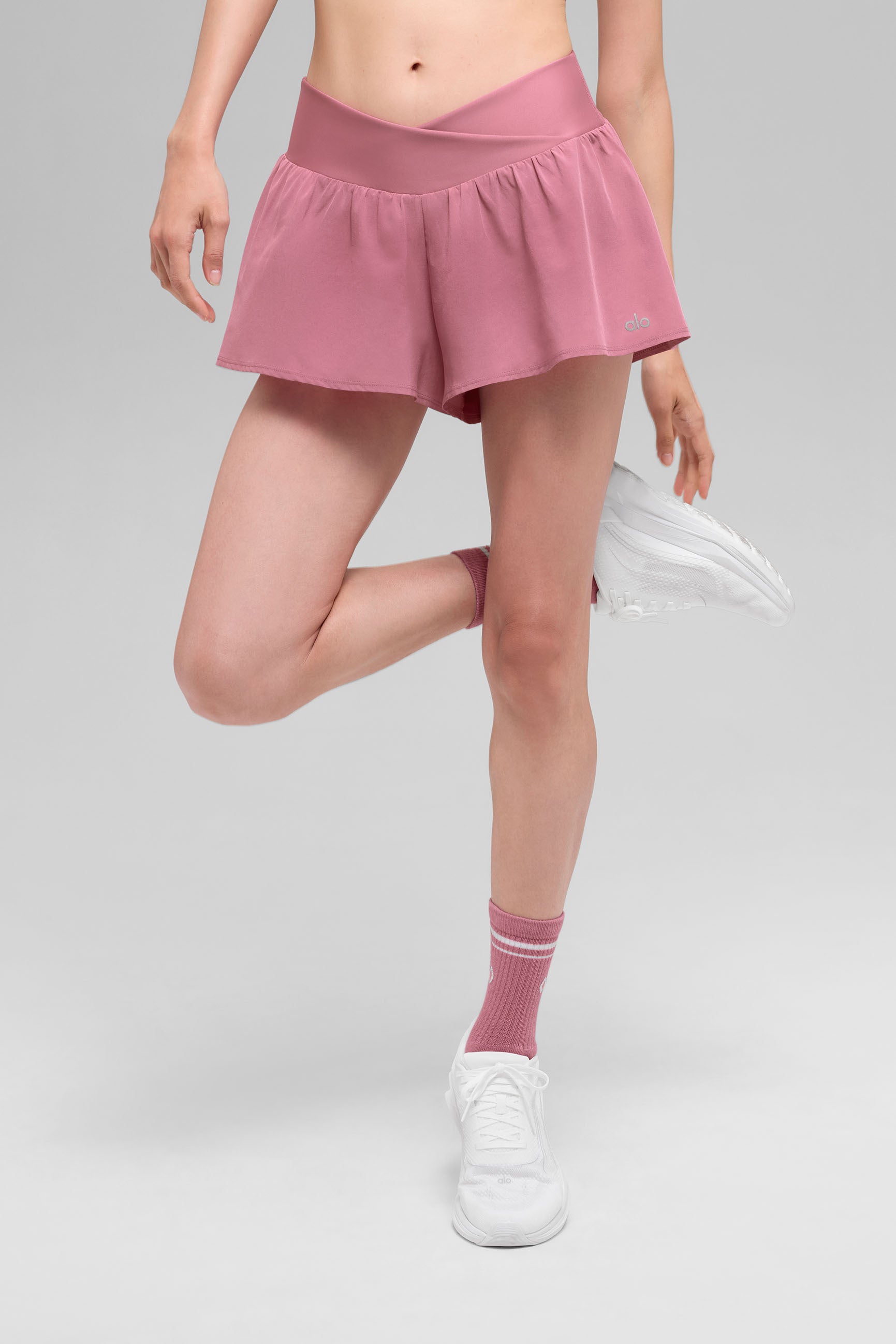 Alo Yoga Women'S V-Cute Running Short