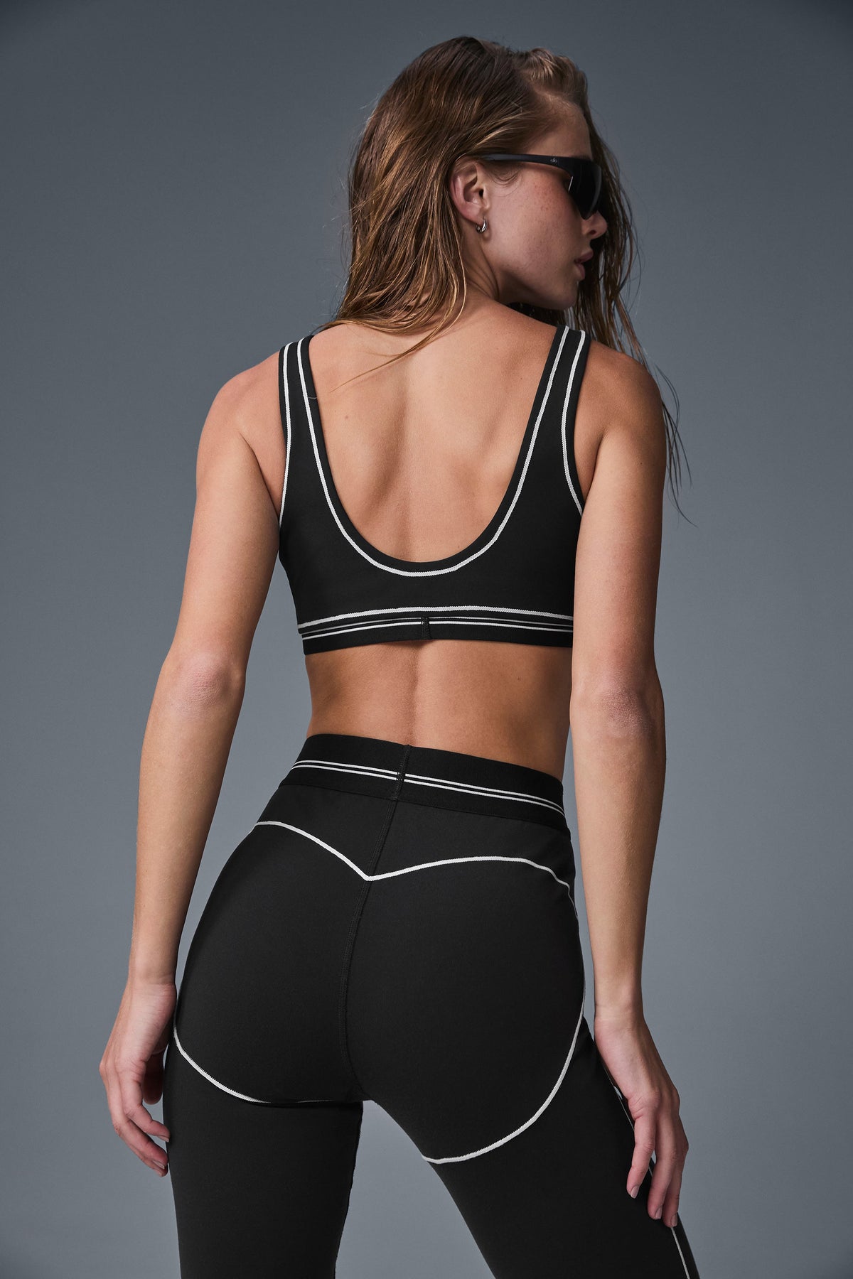 Alo Yoga Women'S Airbrush Heart Throb Bra