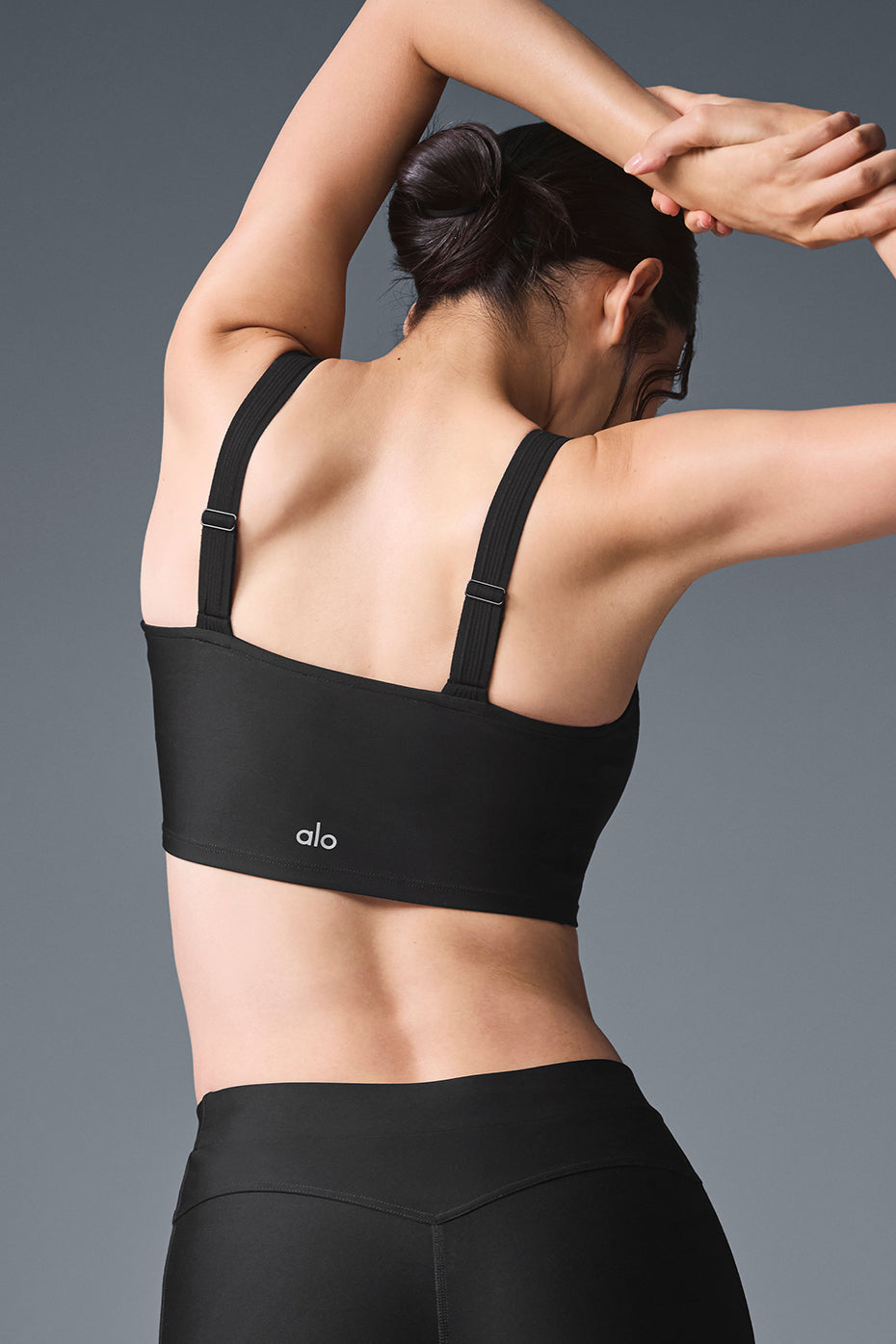 Alo Yoga Airlift Turn It Up Bra Tank