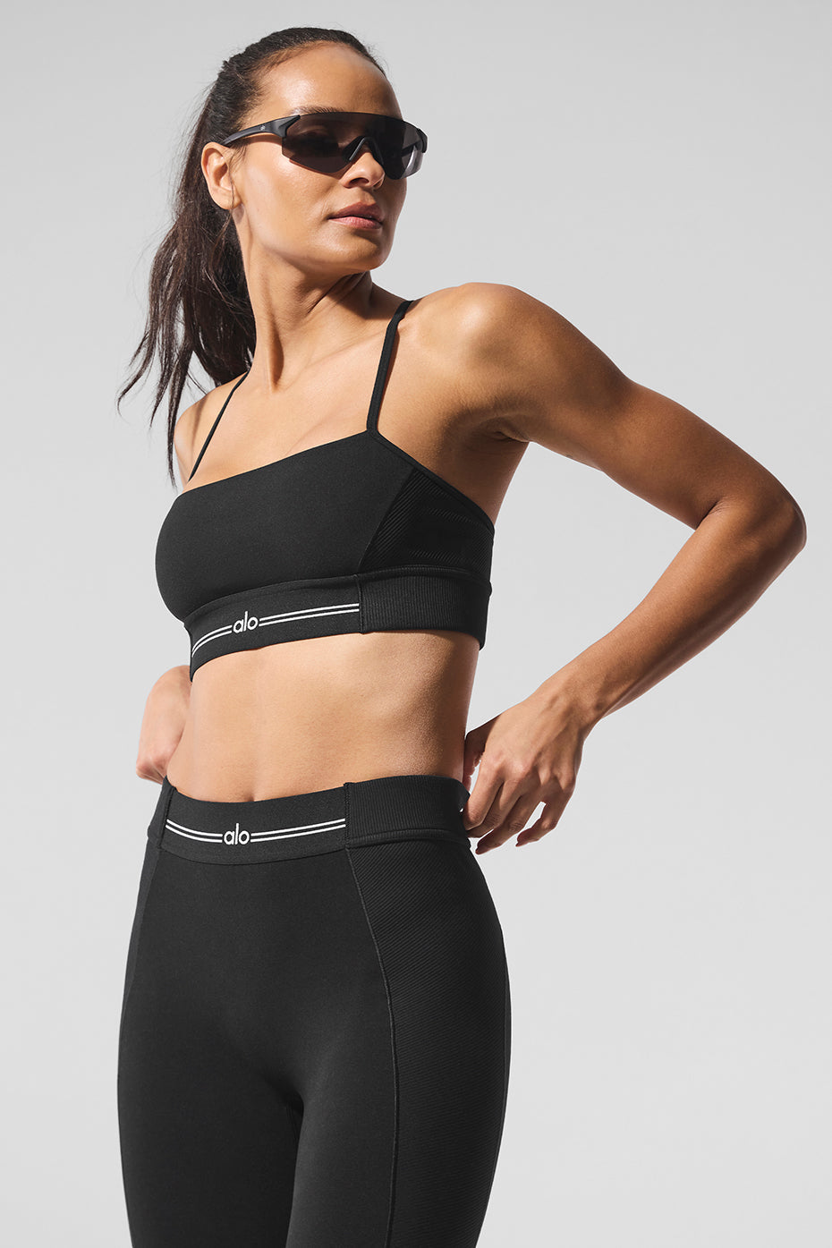 Alo Yoga Women'S Alosoft Relay Bra