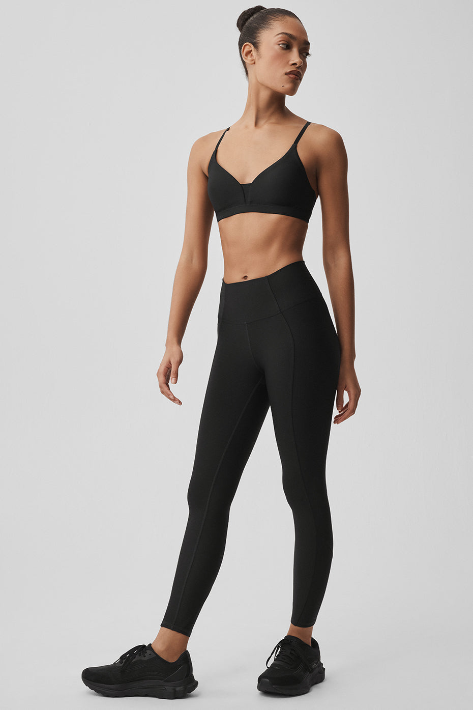 Alo Yoga Women'S Airlift Fine Line Bra