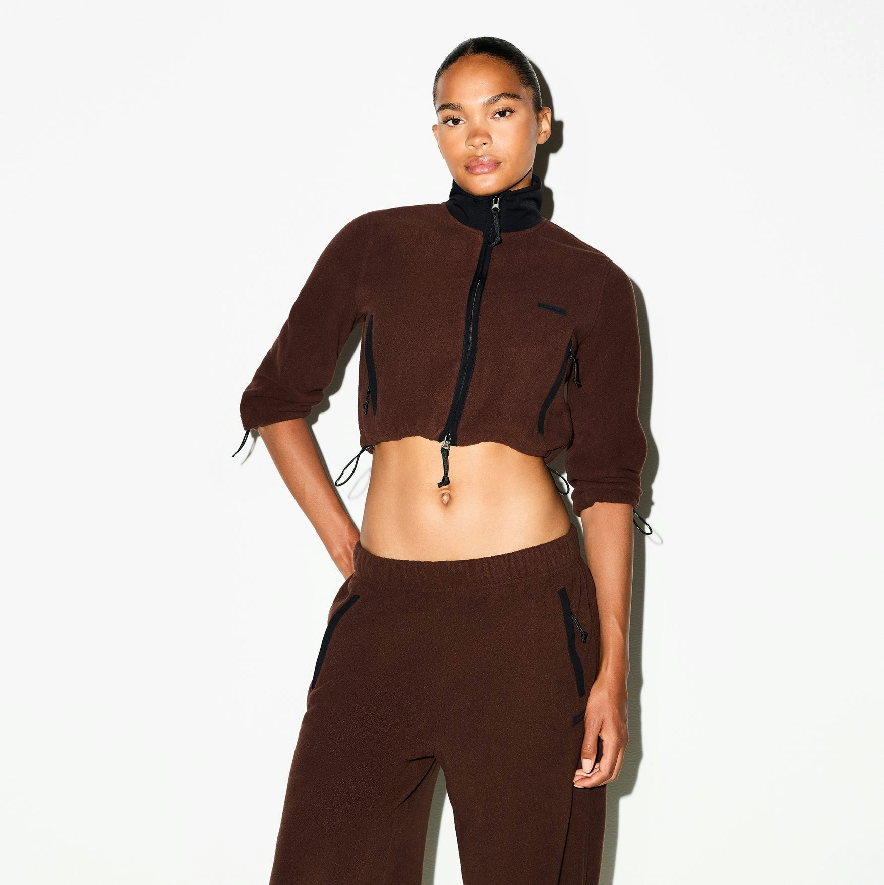 Skims Outdoor Fleece Cropped 3/4 Sleeve Jacket Cocoa
