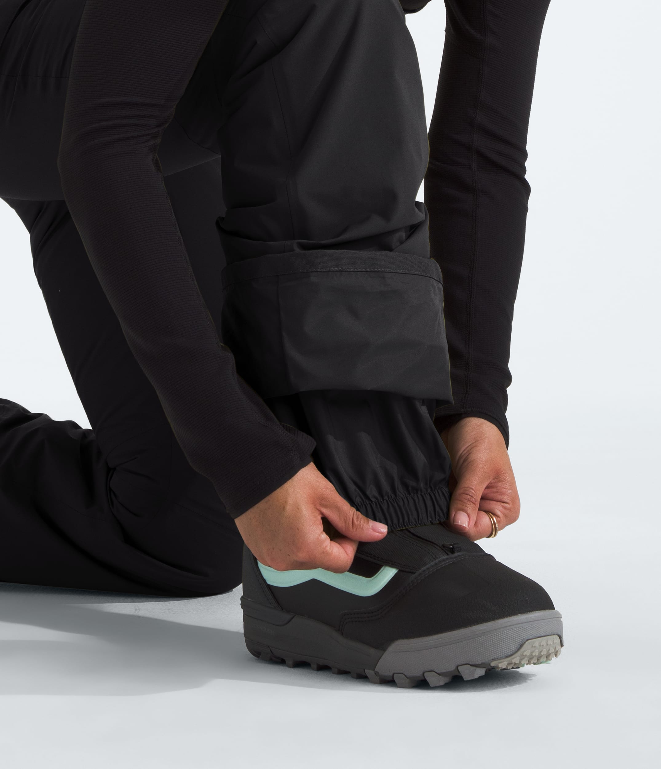 The North Face Women’s Freedom Insulated Bibs TNF Black