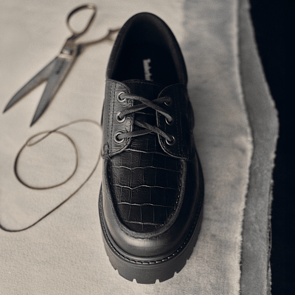 #color_black-full-grain-croc
