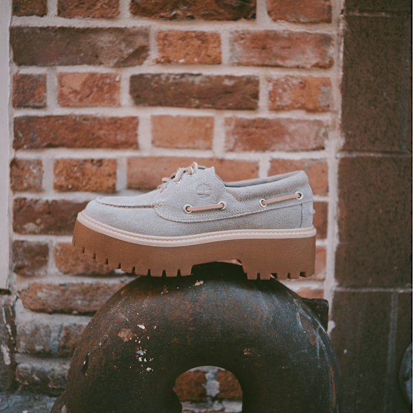 #color_medium-grey-suede