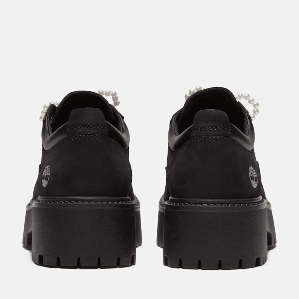 #color_black-nubuck-charms