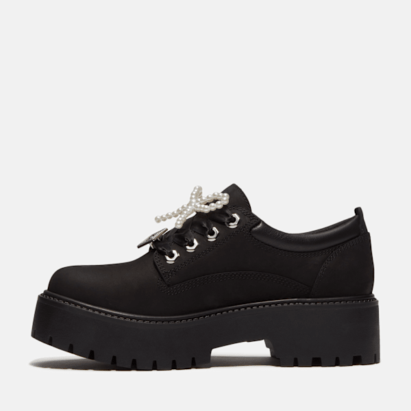 #color_black-nubuck-charms