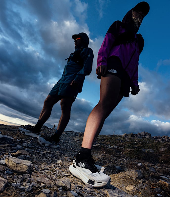 The North Face Womens Summit Series Vectiv Pro 2 Trail Run Shoes White Dune