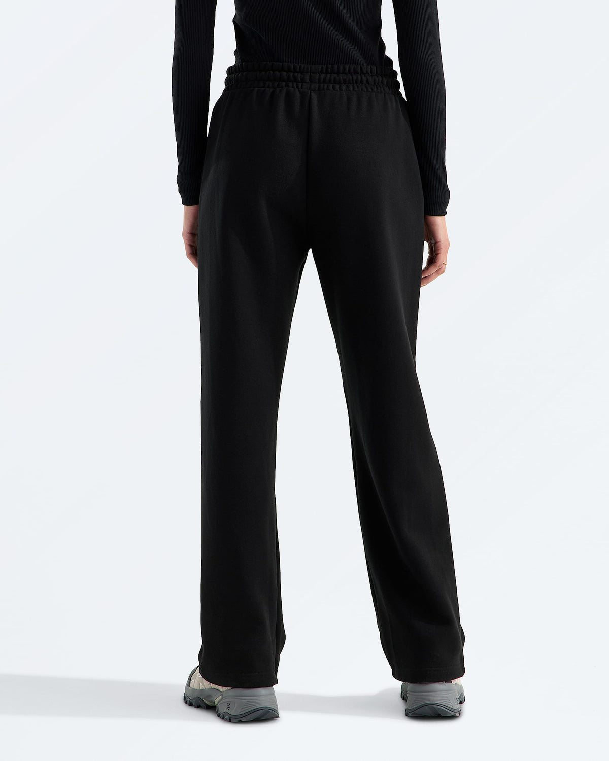 The North Face Women’s TNF™ Essential Simple Dome Straight-Leg Relaxed Pant