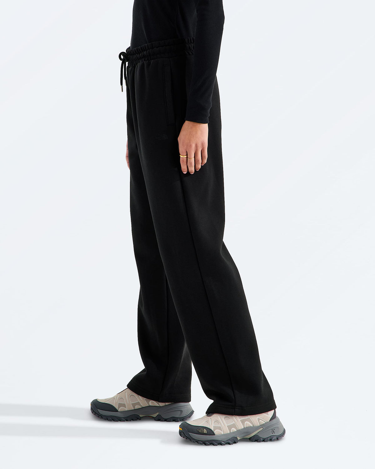 The North Face Women’s TNF™ Essential Simple Dome Straight-Leg Relaxed Pant