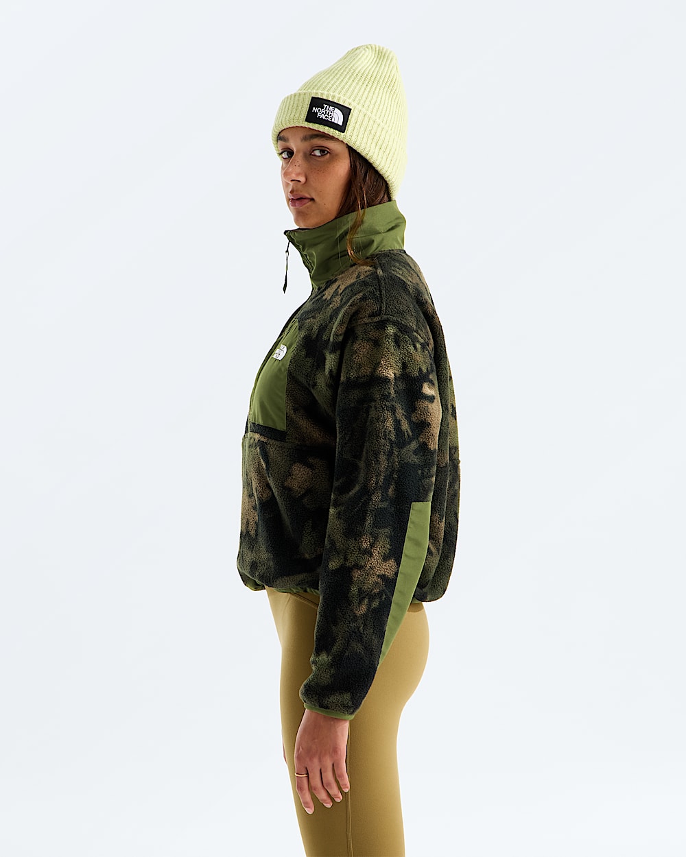 The North Face Women’s Yumiori Off Peak ½ Zip Jacket—Print