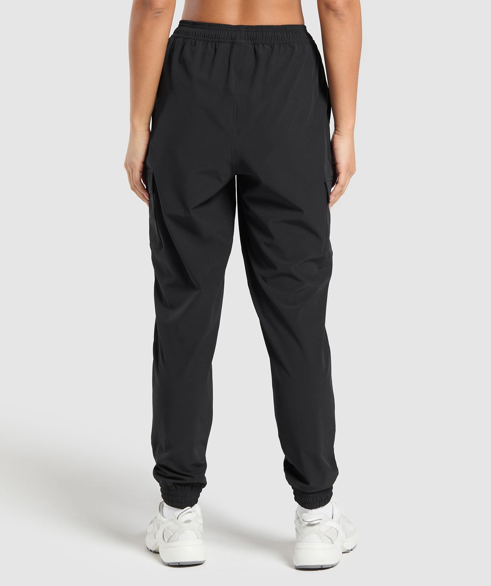 Women's Gymshark Woven Cargo Pants Black