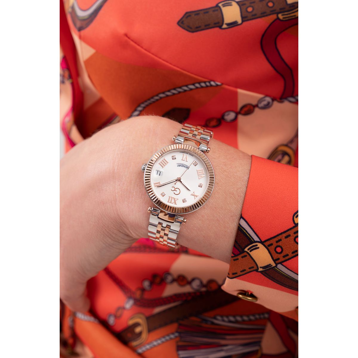 Gc Sport Chic White Round Dial Quartz Women Watch Z01003L1MF