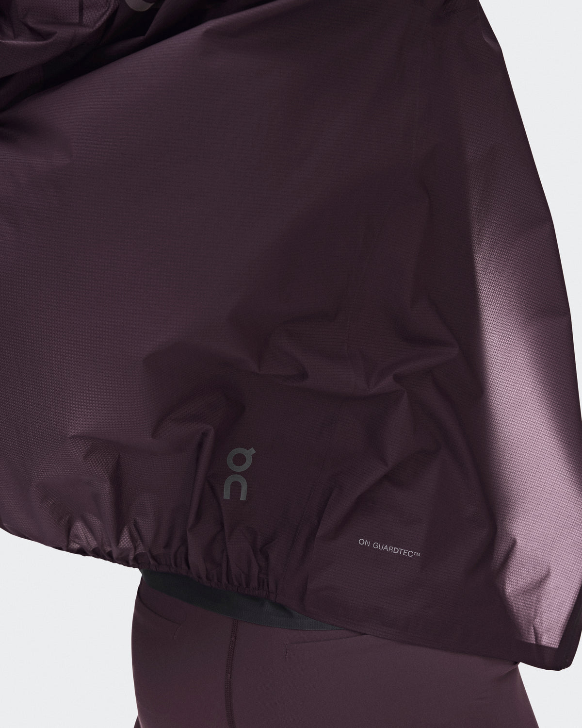 On Ultra Jacket Urchin