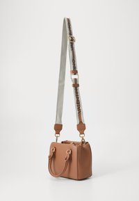 Valentino Handbag Cuoio