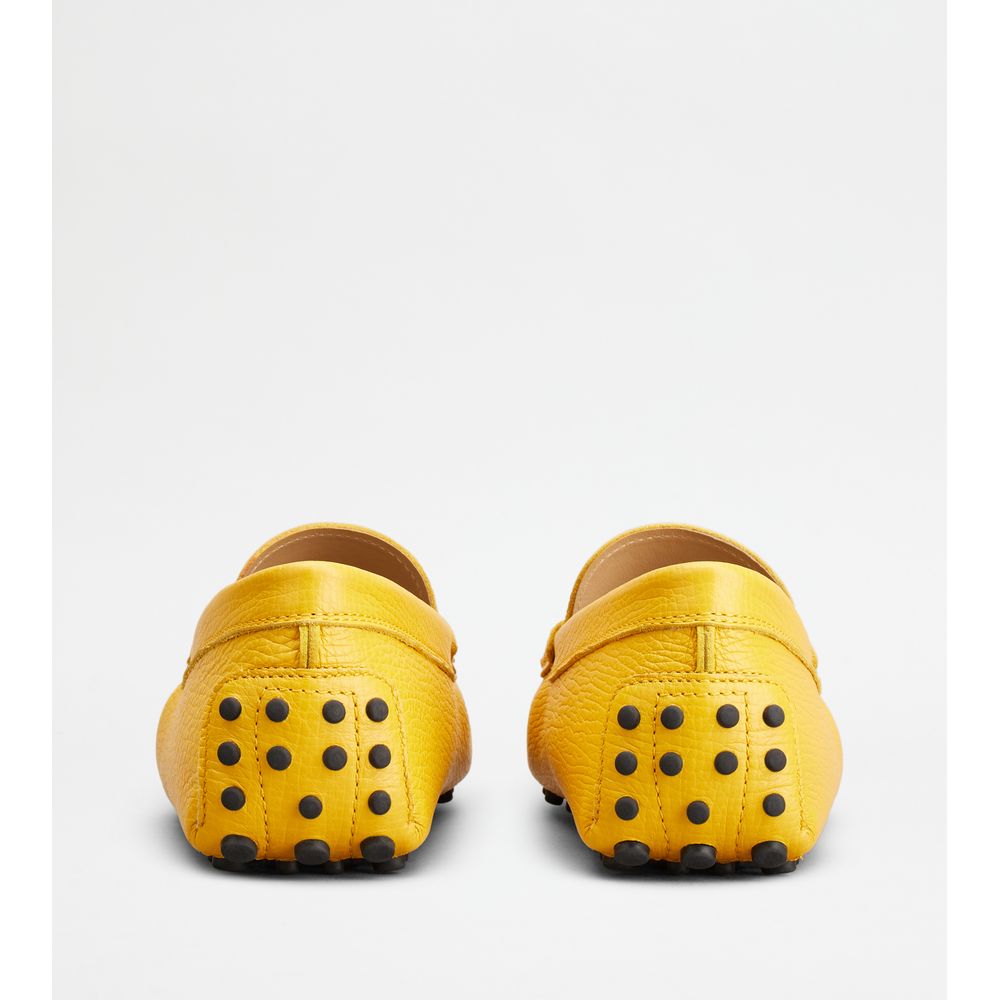 Tods Gommino Driving Shoes In Leather Yellow Mens